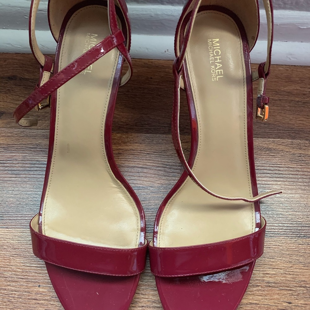 MK dress sandals in great condition